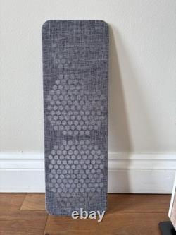 Pair of DALI OBERON 5 Floorstanding High-End Hi-Fi Stereo Speakers (Oak/White)