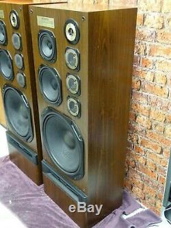 Pair of Massive Size Kenwood LS-P9300 Vintage Hi Fi Floor Standing Loud Speakers