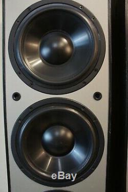 Paradigm Monitor 11 V. 2 Floorstanding Speakers