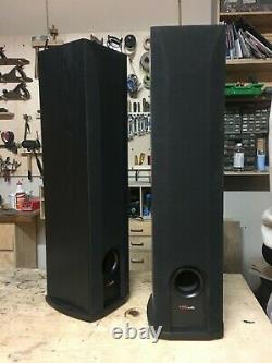 Polk R30 Floorstanding Speakers