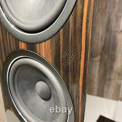 Pre-Loved Bowers & Wilkins 702 Signature Floorstanding Speakers