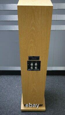 ProAC Response DT8 Floorstanding Speakers in Oak Preowned