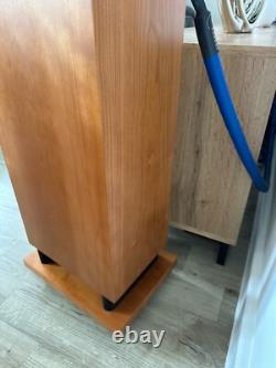 ProAc Response D20R Floor-standing Speakers Cherry in perfect condition