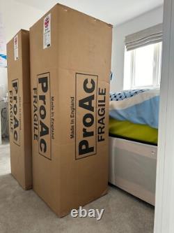 ProAc Response D20R Floor-standing Speakers Cherry in perfect condition