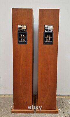 ProAc Studio 140 Floorstanding Speakers Maple