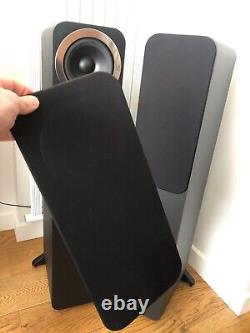 Q ACOUSTICS 3050i CARBON BLACK FLOOR STANDING SPEAKER 2-WAY REFLEX SPEAKERS PAIR