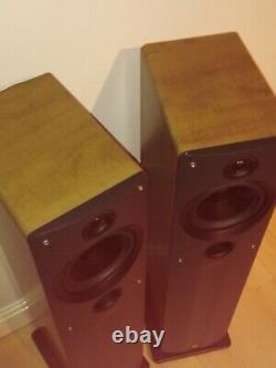 Q Acoustics 1030I floor standing speakers