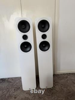 Q Acoustics 3050 Floor Standing Speakers Gloss White Pair