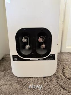 Q Acoustics 3050 Floor Standing Speakers Gloss White Pair