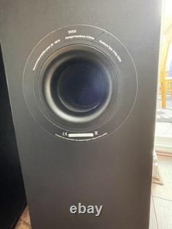 Q Acoustics 3050i Award Winning Floorstanding Speakers ABSOLUTELY BEAUTIFUL