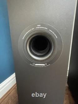 Q Acoustics 3050i Award Winning Floorstanding Speakers ABSOLUTELY BEAUTIFUL