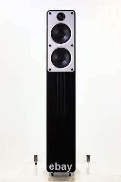 Q Acoustics Concept 40 Floorstanding Speakers, excellent cond, 3 month warranty