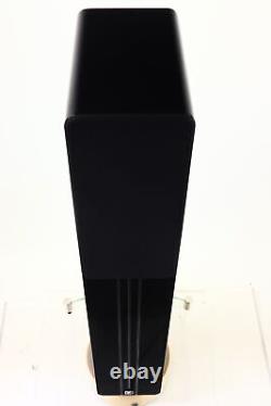 Q Acoustics Concept 40 Floorstanding Speakers, excellent cond, 3 month warranty