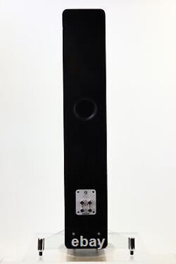 Q Acoustics Concept 40 Floorstanding Speakers, excellent cond, 3 month warranty