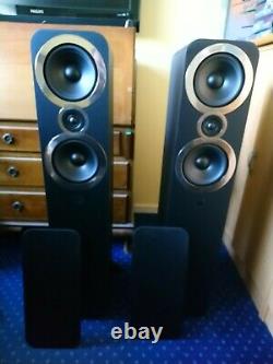 Q Acoustics Q3050i Floorstanding Speakers Pair Black, original boxes