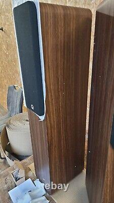 Q Acoustics Q 5040 Floorstanding Speakers (Pair) Santos Rosewood New