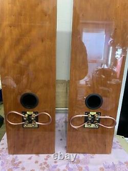 Quad 22L2 Stereo Floor Standing Speakers in Cherry wood veneer