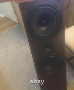 RTL3 floorstanding speakers