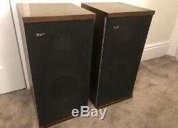 Rare! B&W DM4 Bowers and Wilkins Floor Standing Speakers