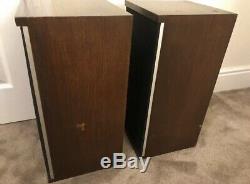 Rare! B&W DM4 Bowers and Wilkins Floor Standing Speakers