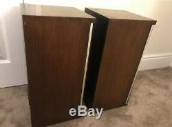 Rare! B&W DM4 Bowers and Wilkins Floor Standing Speakers