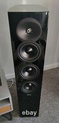 Revel Concerta 2 F35 Floorstanding Speaker Pair MINT Condition 8 Months Old