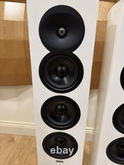 Revel F35 Floor Standing Speaker Pair White Trade-In HFH2536