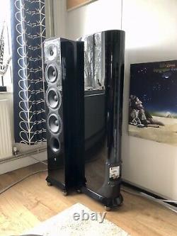 Revel Performa F206 Floorstanding Speakers Piano Black Superb Condition Boxed