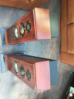 Ruark Crusader Mark One Floorstanding Speakers Lovely Condition