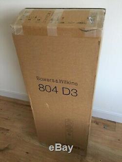 Single Bowers & Wilkins 804 D3 Floorstanding Speaker Finished in Gloss Black