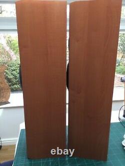 Sony Floorstanding Speakers Maple Finish MODEL NO. SS-MF450H 8 OHM 150W