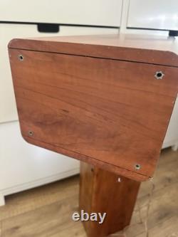 Speakers Celestion F20 Floorstanding pair cherry wood finish