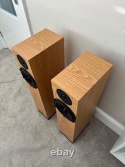 Spendor A4.2 Floor Standing Speakers In Oak. Stunning Sound. Boxed. Mint