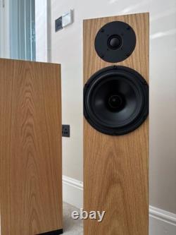 Spendor A4.2 Floor Standing Speakers In Oak. Stunning Sound. Boxed. Mint Spendor A4.2 Floor Standing Speakers In Oak. Stunning Sound. Boxed. Mint