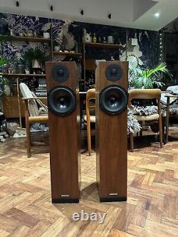 Spendor A4 Floorstanding Speakers In Walnut. Excellent condition. New RRP £2,700