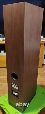 Spendor A4 Floorstanding Speakers Pair 2.0 Wired Banana Jack Bass Reflex Brown