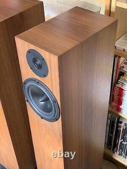 Spendor A7 Floorstanding Speakers. Excellent Condition. Walnut Veneer. Boxed