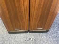 Spendor D7.2 Floorstanding Speakers Walnut Veneer Boxed