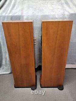 Spendor S6 Floorstanding Speakers