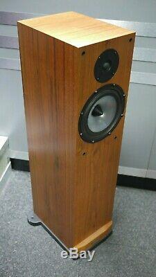 Spendor S8e Floorstanding Speakers in Cherry Preowned