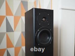 Totem arro Black Ash floor standing loudspeakers