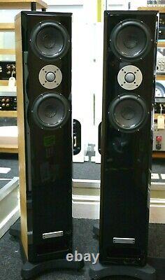 Usher Dancer Mini-2 Diamond Floorstanding Speakers in Maple Preowned