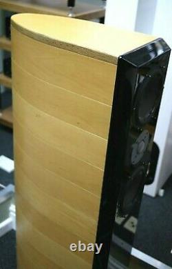 Usher Dancer Mini-2 Diamond Floorstanding Speakers in Maple Preowned