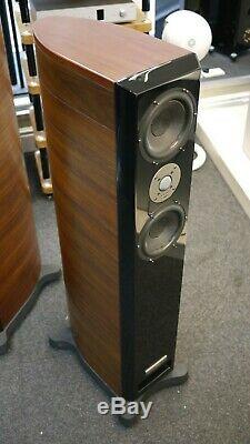 Usher Dancer Mini Two Floorstanding Speakers Preowned