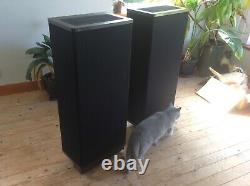 Vandersteen 2CI Speakers With Vandersteen Bases