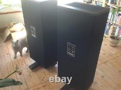 Vandersteen 2CI Speakers With Vandersteen Bases