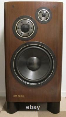 Victor SX-900 3Way Floorstanding Speakers Pair Excellent Working with Stands