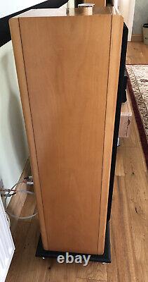 Vienna Acoustics Bach Floor Standing Hi Fi speakers pair spiked bases Cherry EX