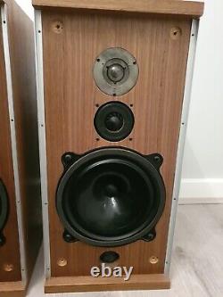 Vintage B&W DM4 Bowers Wilkins Floor Standing Speakers Made in England Rare