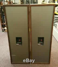 Vintage Bowers And Wilkins B&W Floor Standing Speakers DM 330i Audiophile